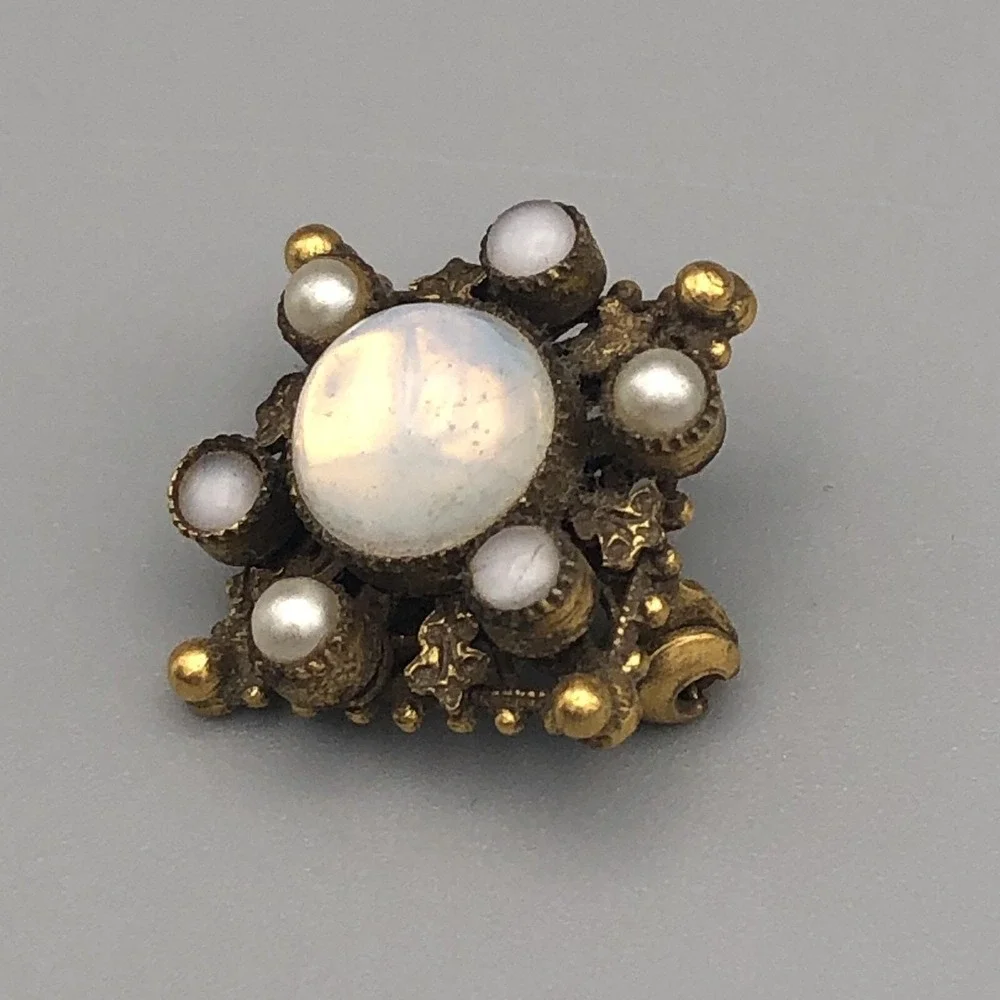 Original by Robert Brooch Faux Pearl Moonstone Sputnic Atomic 1960s
